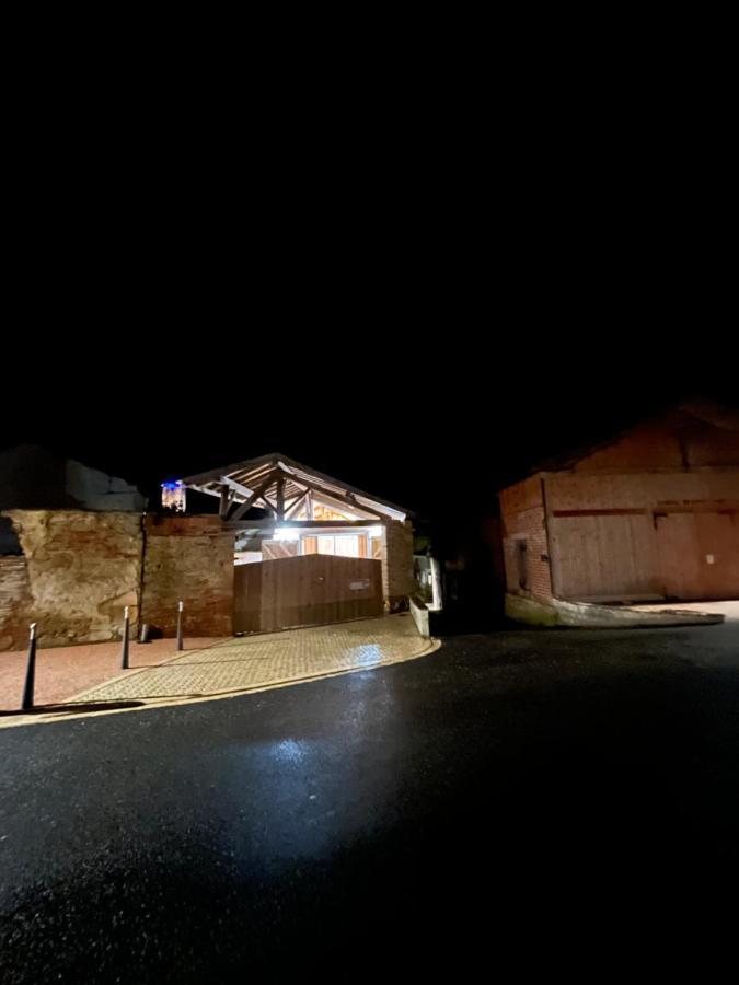 Gite Le Jardin Secret Et Gite Au Temps Suspendu Montpezat  Εξωτερικό φωτογραφία