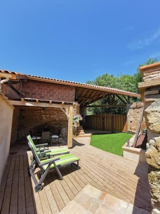 Gite Le Jardin Secret Et Gite Au Temps Suspendu Montpezat  Εξωτερικό φωτογραφία